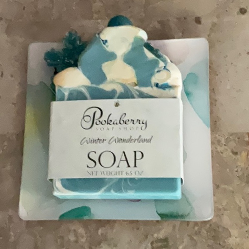 Winter Wonderland Soap in Pretty Glass Dish